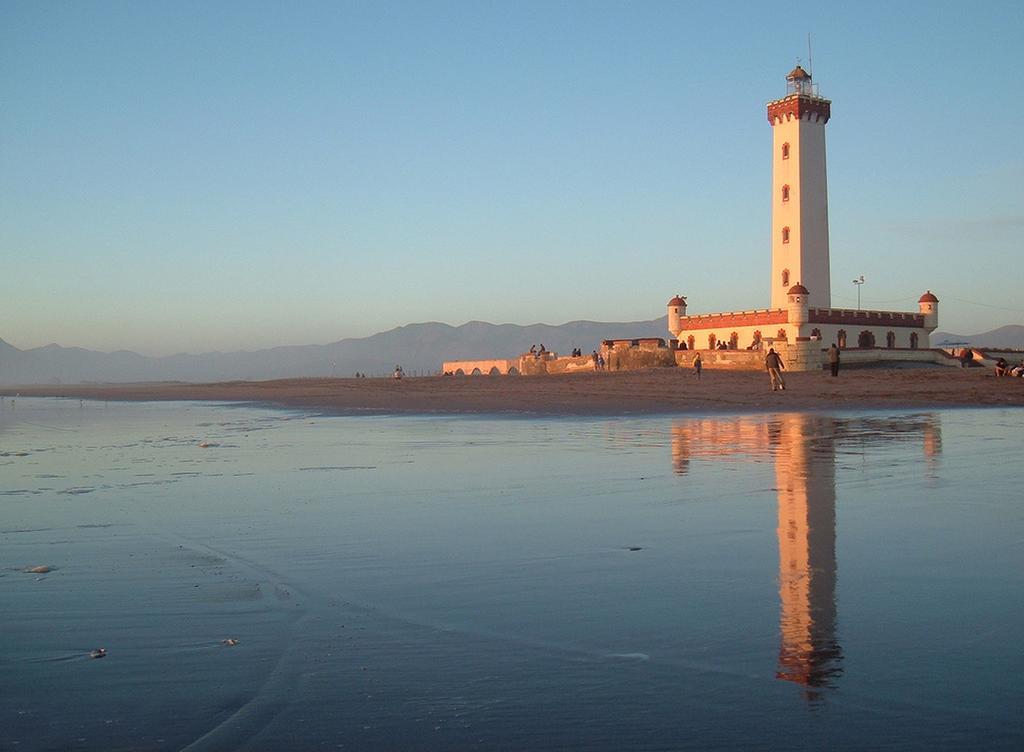 Hostal Valles Del Mar 拉塞雷纳 外观 照片